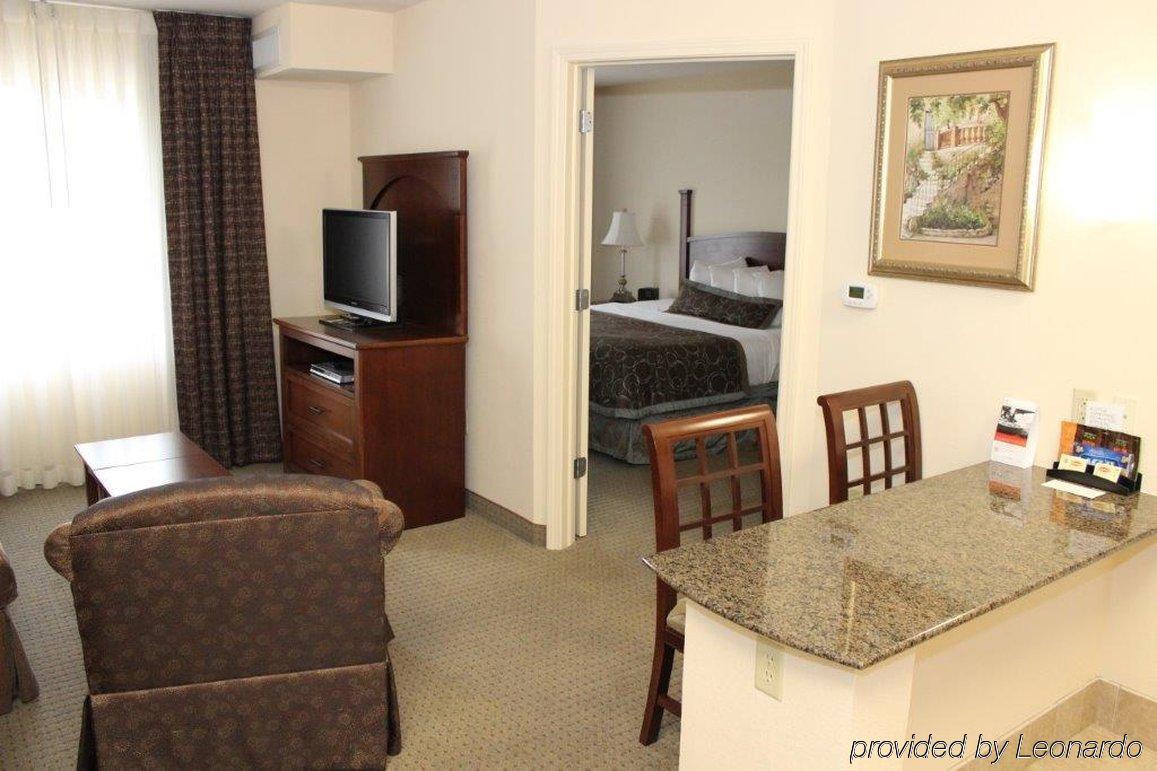 Staybridge Suites Milwaukee Airport South By Ihg Franklin  Ngoại thất bức ảnh